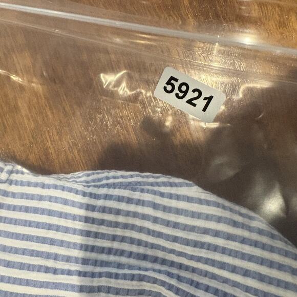 Talbots Pants Womens 12 Blue White Perfect Crop Seersucker Striped Ankle Capri - Picture 15 of 15